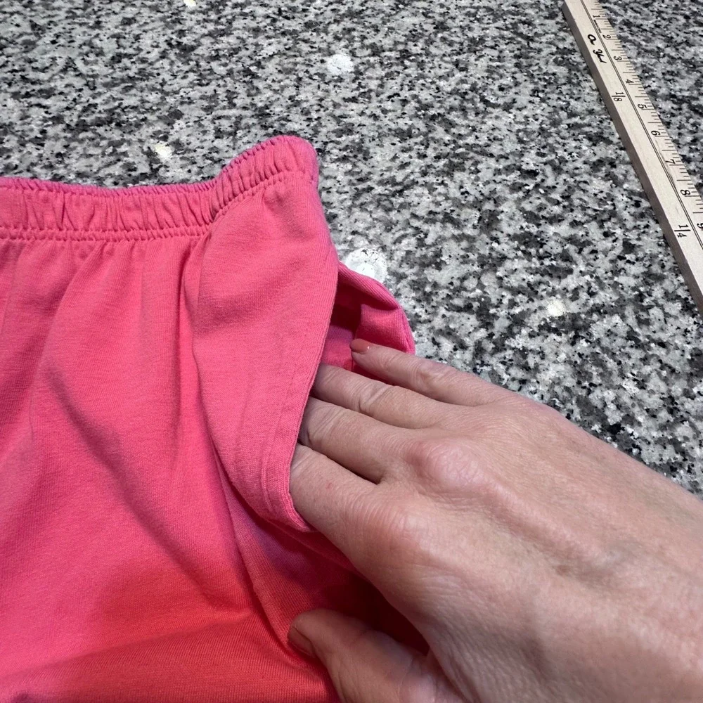 Onque Casuals Women's Pink Beach Scene‎ Short Sleeve Button Up Top Pants Set M
